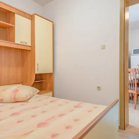 Apartment Bogdan Mimice