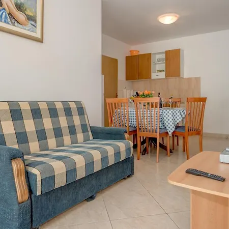 Bogdan Apartment *